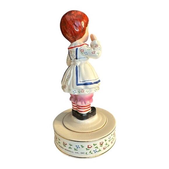 Vintage 1971 Bobbs Merrill Raggefy Ann Figurine Music Box Toyland - Picture 3 of 10